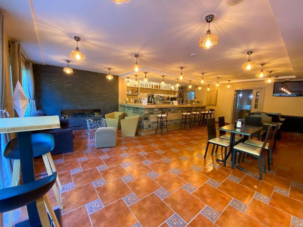 Hotel Vall Ski  Facilities  Barlounge 2   Copy